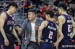 kaiyun app-巴塞罗那训练开放日，国际比赛日内部沟通引欢呼，CBA季后赛在即，赛季目标并未改变的简单介绍-kaiyun app