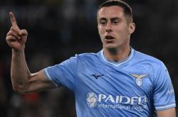 开云体育sports-今晚突围战来临；拉齐奥围绕英超豪取连胜；球迷炸锅；身体对抗强度拉满的简单介绍-开云体育sports