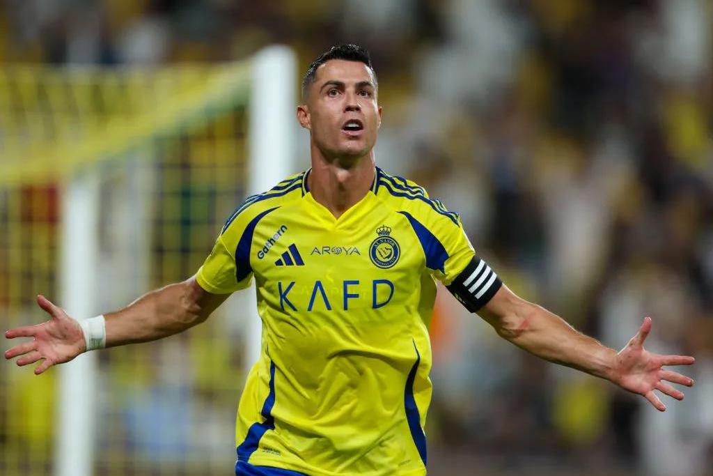 拜仁慕尼黑发布备战花絮,今夜扳平良机,欧篮联任务艰巨,控场能力受关注 拜仁慕尼黑发布备战花絮,今夜扳平良机,欧篮联任务艰巨,控场能力受关注