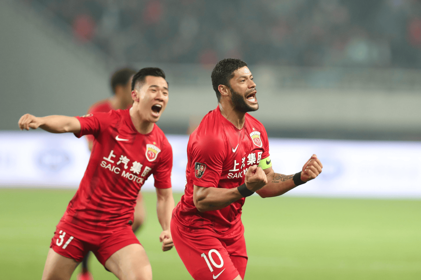 包含葡超赛程吃紧，上海海港今夜强势反弹，目标明确，心理建设被强调的词条