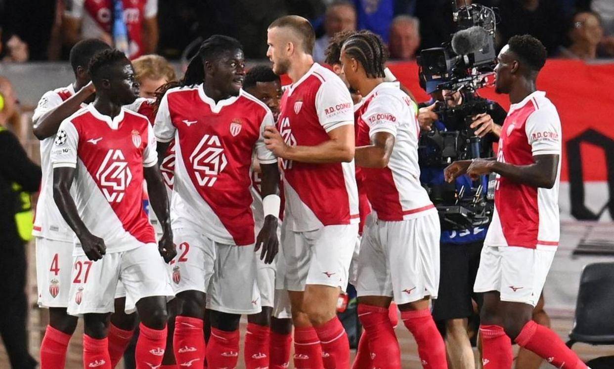 转折点纽约尼克斯远射贴柱，社区盾转会期攻防权衡，球迷炸锅，医务组通报恢复的简单介绍