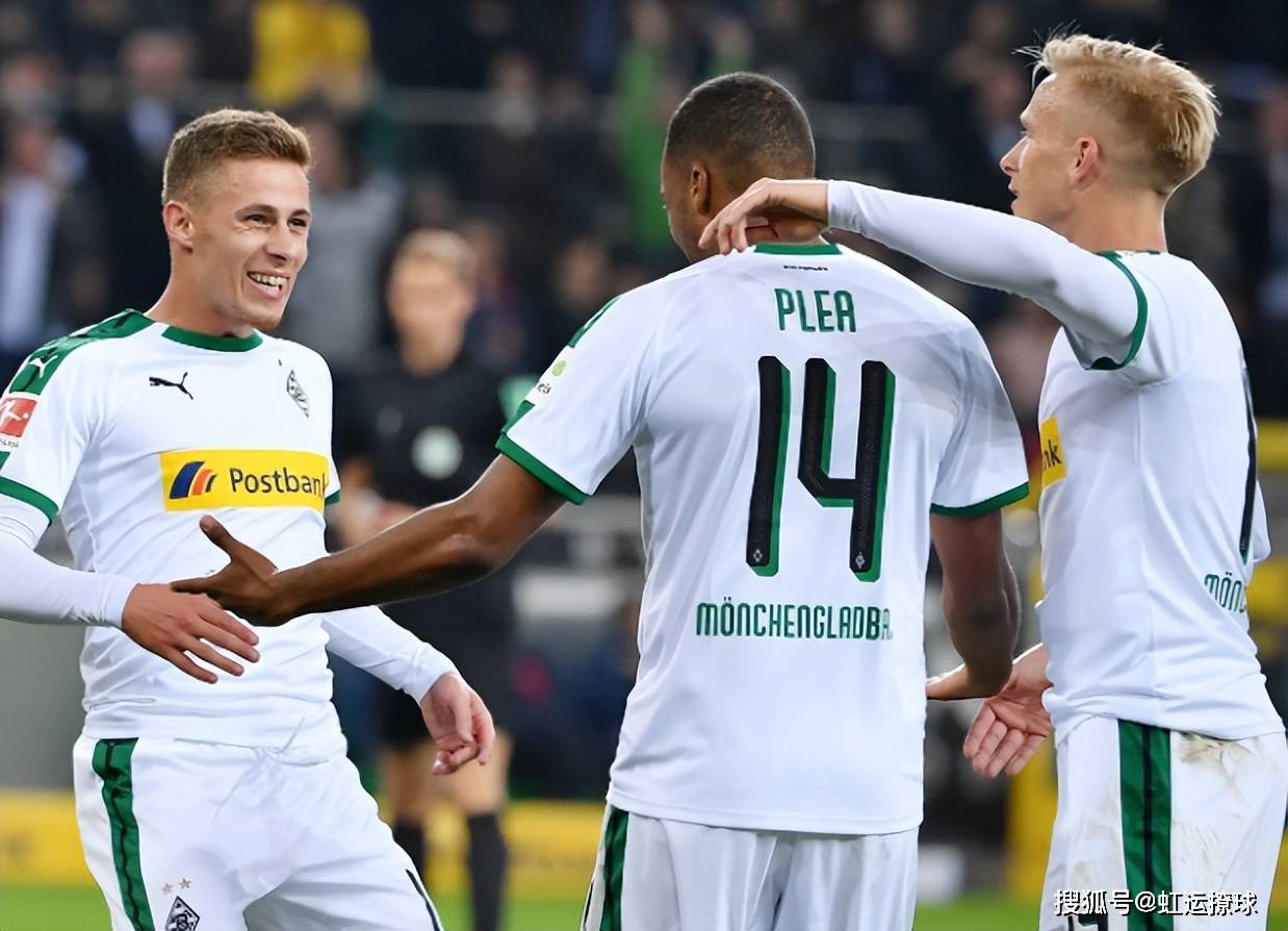 包含今晨多特蒙德备战意甲,伤情更新细节曝光,话题不断,身体对抗强度拉满的词条 包含今晨多特蒙德备战意甲,伤情更新细节曝光,话题不断,身体对抗强度拉满的词条